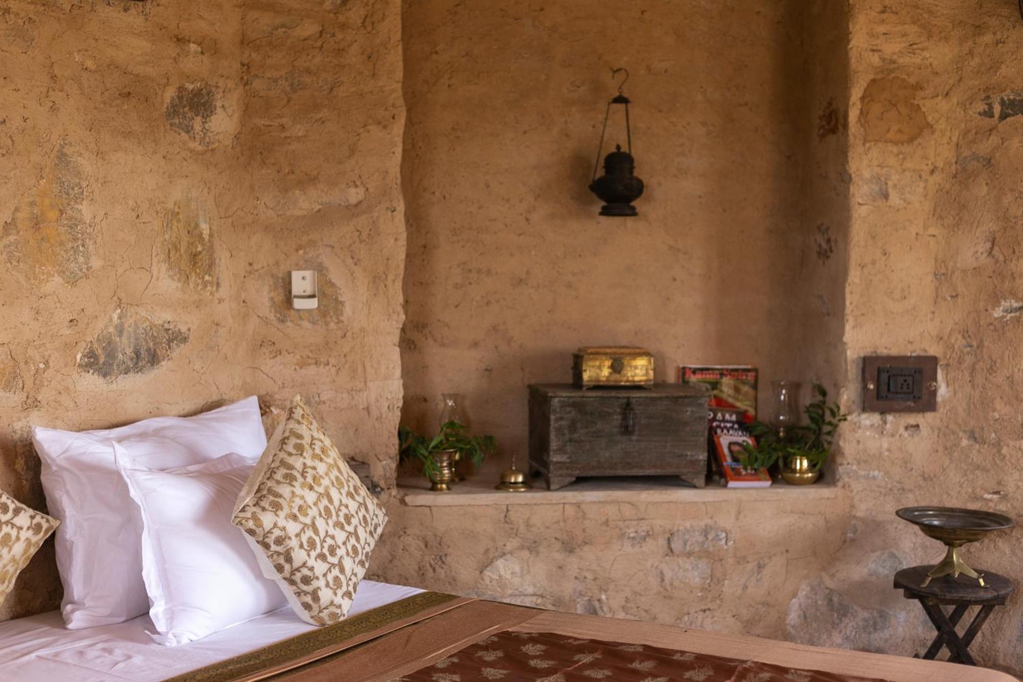 Manmatha A Luxury Retreat Bed & Breakfast Удайпур Екстериор снимка