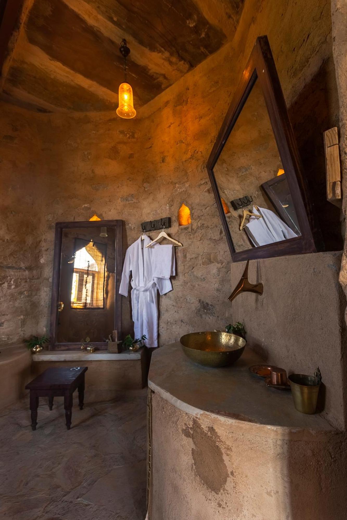 Manmatha A Luxury Retreat Bed & Breakfast Удайпур Екстериор снимка