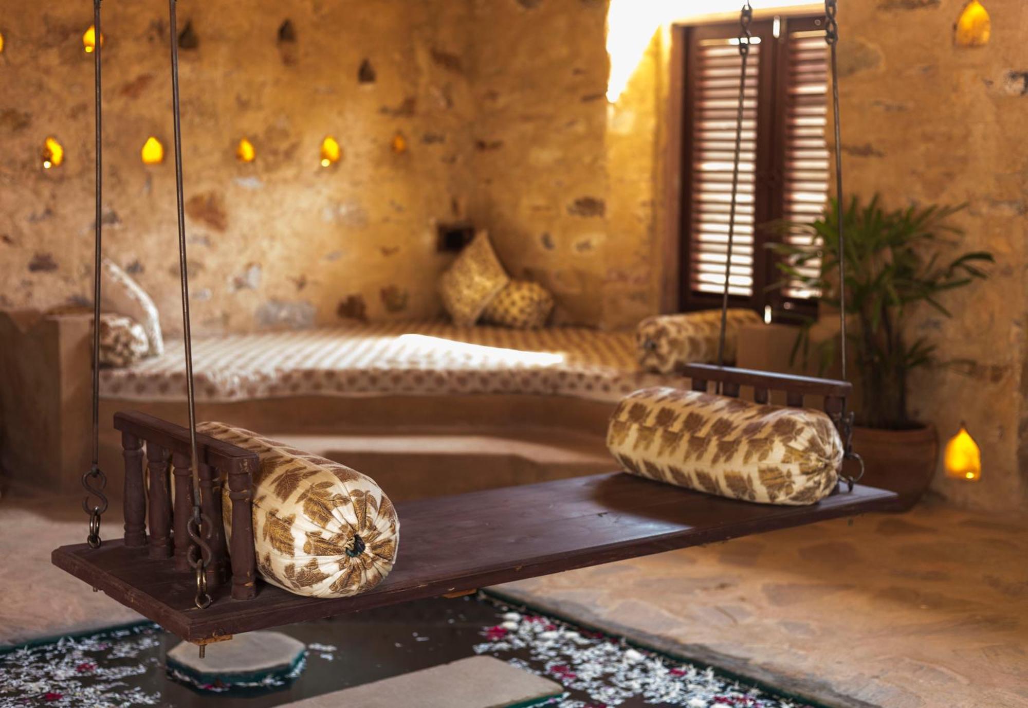 Manmatha A Luxury Retreat Bed & Breakfast Удайпур Екстериор снимка